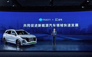 13万级纯电续航百公里的电混中型SUV  蓝电品牌首款车型蓝电E5正式上市13.99万起