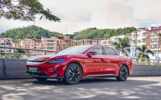 买一辆比亚迪的新能源车，买混动还是纯电？直接看优势就明白了