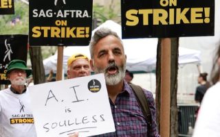 迪士尼用AI做海报？好莱坞到底在紧张什么？