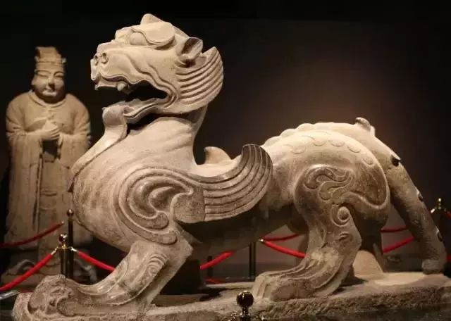 古代中国不产狮子，为何却在家门口让石狮守门？插图7