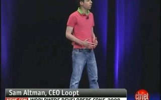 火爆出圈的AIPin，就是ChatGPT别在你胸口的一个插件