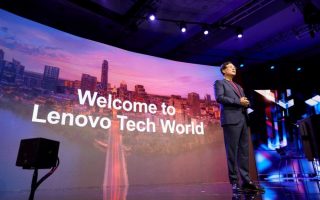 首款AIPC、大模型压缩、AI双胞胎……杨元庆披露AllinAI时代“联想方案”