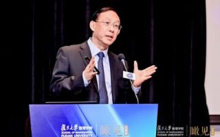 冯晓源：AI与人类，是相亲相爱还是相爱相杀？