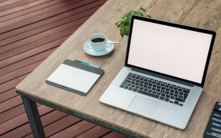 有什么免费ai头像生成器？七个劳动节头像制作新玩法