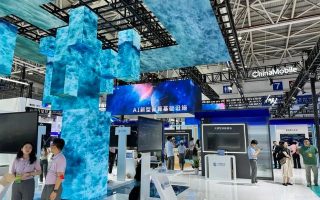 体验完AI视频彩铃，我发现AIGC杀手级应用有了