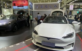 AI新观察丨新能源和AI技术引领汽车行业未来